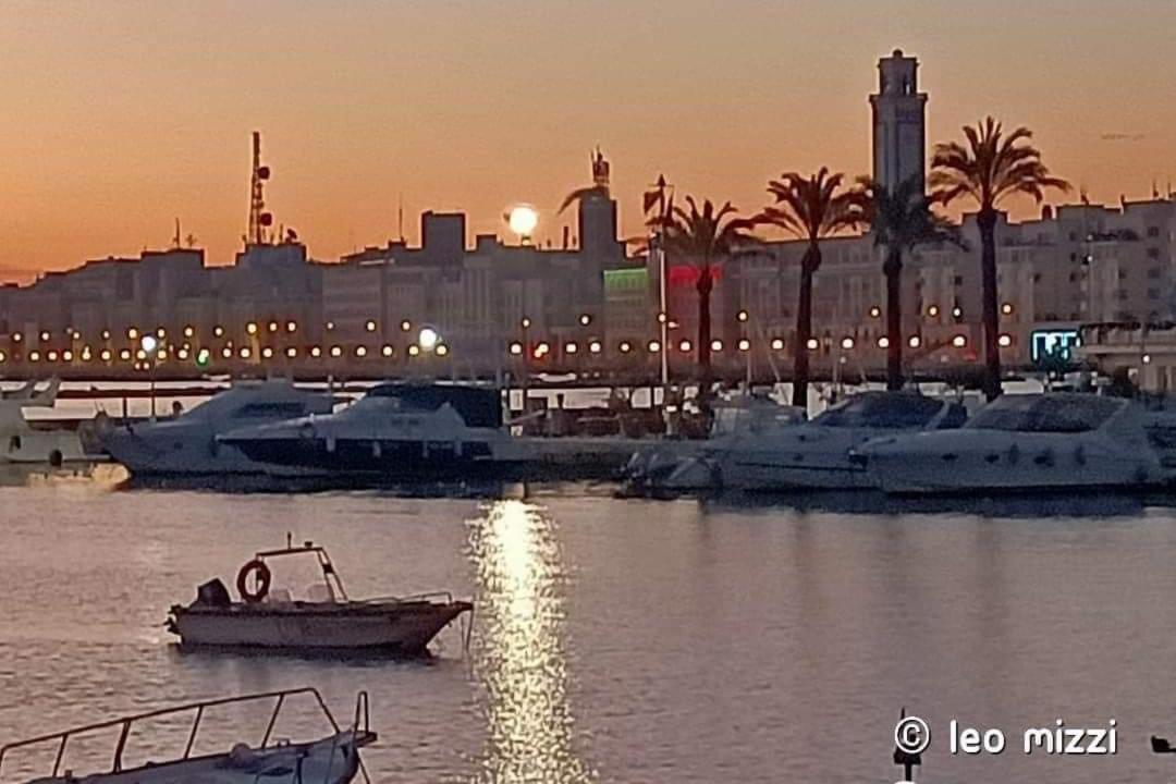 Dimora Oltremare Apartment Bari Luaran gambar